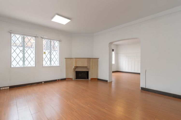 Casa de 7 alcobas en arriendo en Granada, Bogotá, 300 m² · foto 3 de 20