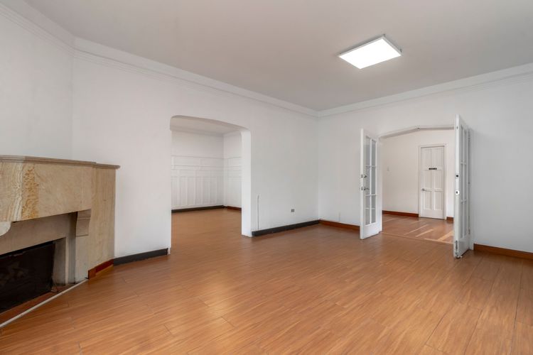 Casa de 7 alcobas en arriendo en Granada, Bogotá, 300 m² · foto 4 de 20