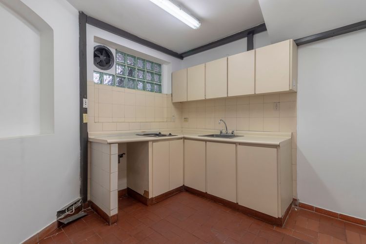 Casa de 7 alcobas en arriendo en Granada, Bogotá, 300 m² · foto 8 de 20