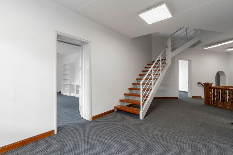 Casa de 7 alcobas en arriendo en Granada, Bogotá, 300 m² · foto 10 de 20