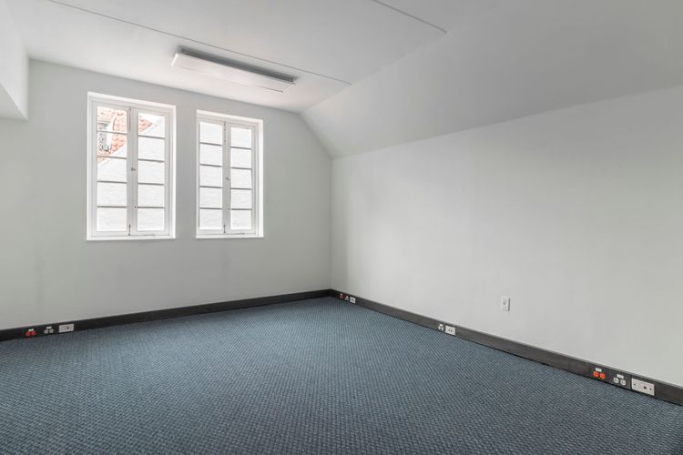 Casa de 7 alcobas en arriendo en Granada, Bogotá, 300 m² · foto 15 de 20