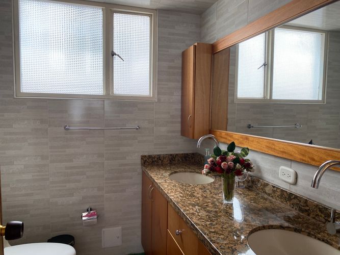Apartamento de 3 alcobas en venta en Alhambra, Bogotá, 165 m² · foto 14 de 17