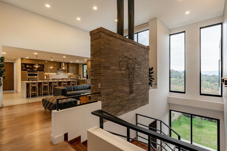 Casa de 5 alcobas en venta en Yerbabonita Bosque Nativo, Sopó, 470 m² · foto 8 de 20