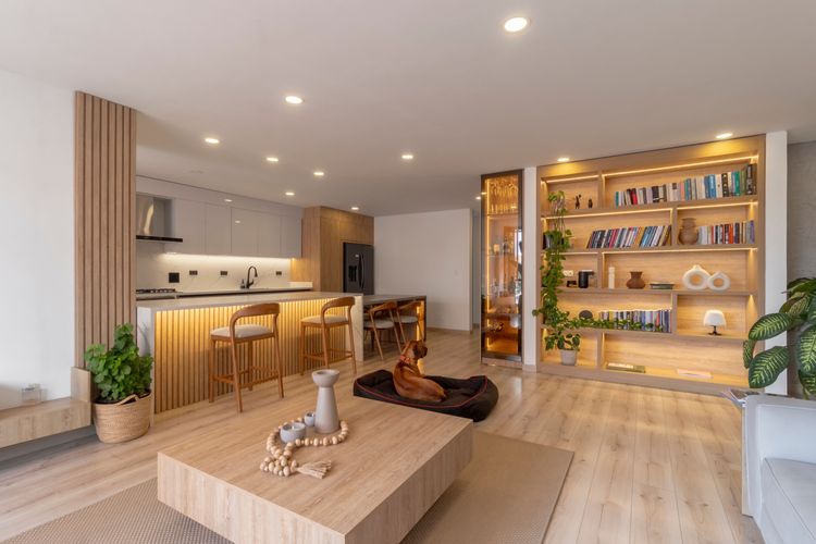 Apartamento de 4 alcobas en venta en Santa Barbara Occidental, Bogotá, 148 m² · foto 1 de 19