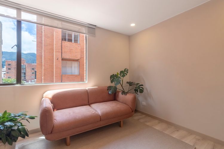 Apartamento de 4 alcobas en venta en Santa Barbara Occidental, Bogotá, 148 m² · foto 14 de 19