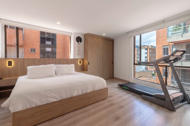 Apartamento de 4 alcobas en venta en Santa Barbara Occidental, Bogotá, 148 m² · foto 17 de 19
