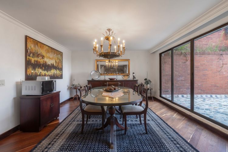 Apartamento de 3 alcobas en venta en Chicó Alto, Bogotá, 269 m² · foto 8 de 20