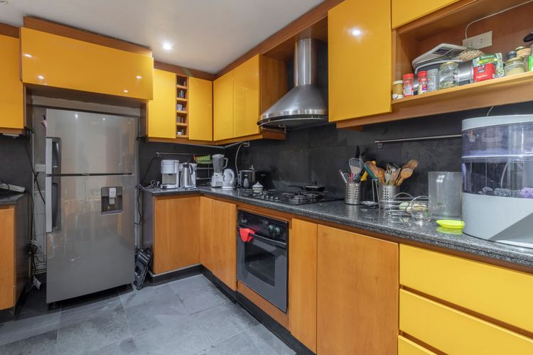 Apartamento de 3 alcobas en venta en Chicó Alto, Bogotá, 269 m² · foto 10 de 20