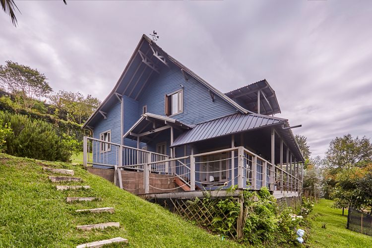 Casa de 3 alcobas en venta en Cuchillas De San Jose, Rionegro, 155 m² · foto 2 de 20