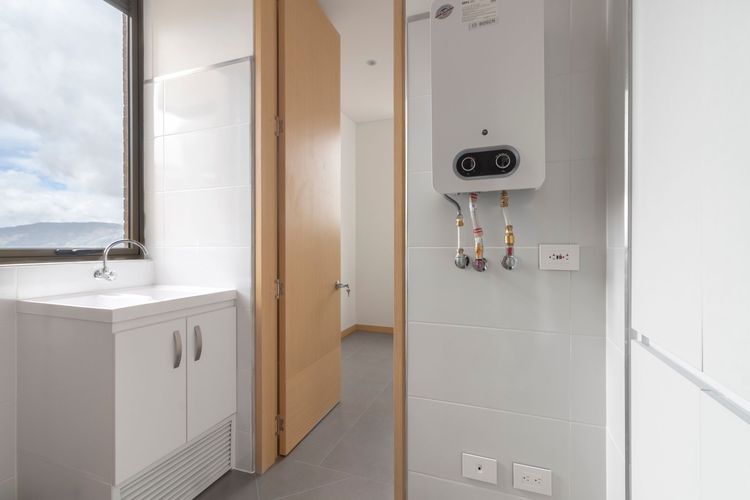 Apartamento de 3 alcobas en venta en Colinas De Suba, Bogotá, 188 m² · foto 17 de 20