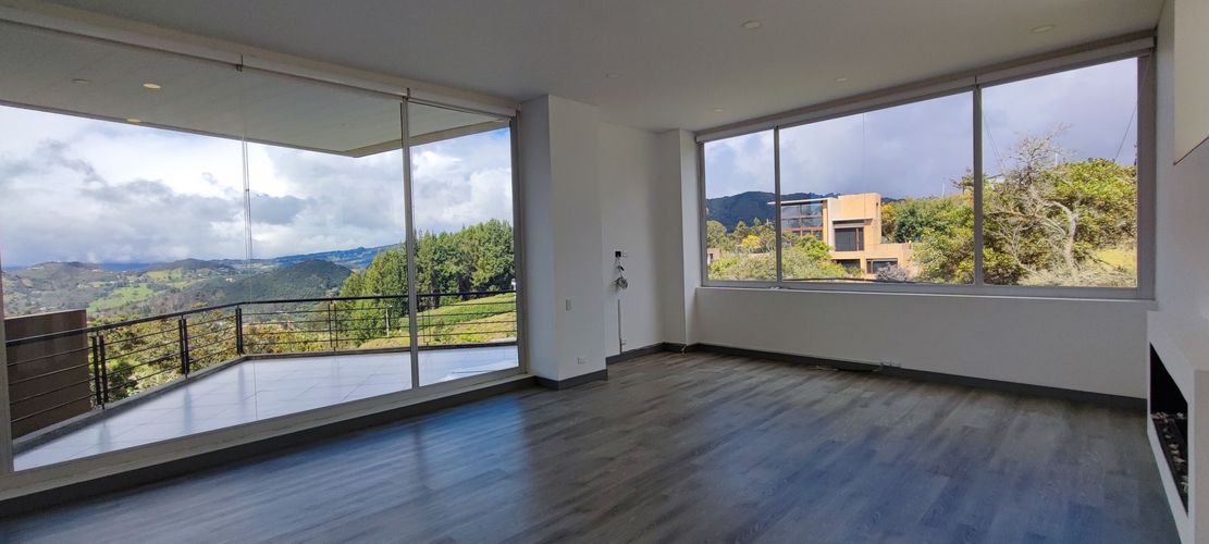 Casa de 4 alcobas en arriendo en El Hato, Bogotá, 1484 m² · foto 9 de 20