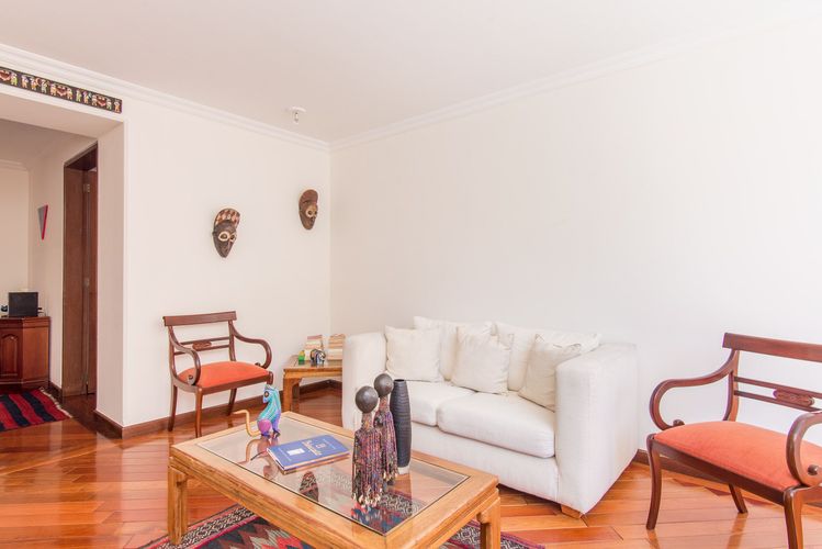 Apartamento de 2 alcobas en venta en Chico Norte, Bogotá, 113 m² · foto 4 de 17