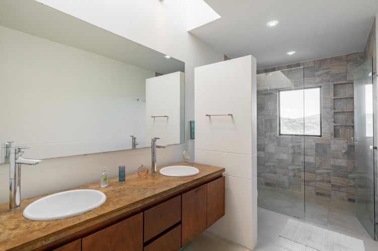 Casa de 4 alcobas en venta en Camino Al Meta, Bogotá, 375 m² · foto 15 de 20