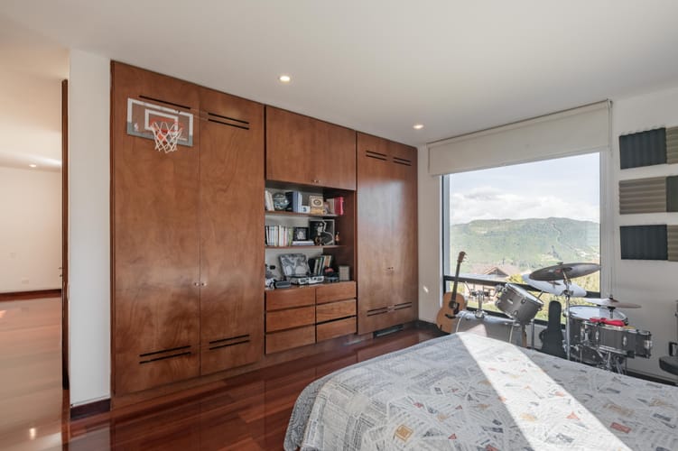 Casa de 4 alcobas en venta en Camino Al Meta, Bogotá, 375 m² · foto 17 de 20