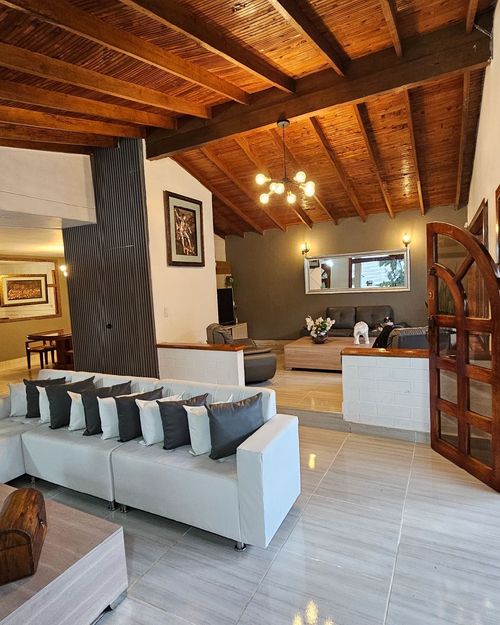 Casa de 3 alcobas en venta en La Aldea, La Estrella · foto 1 de 12