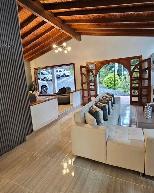 Casa de 3 alcobas en venta en La Aldea, La Estrella · foto 2 de 12