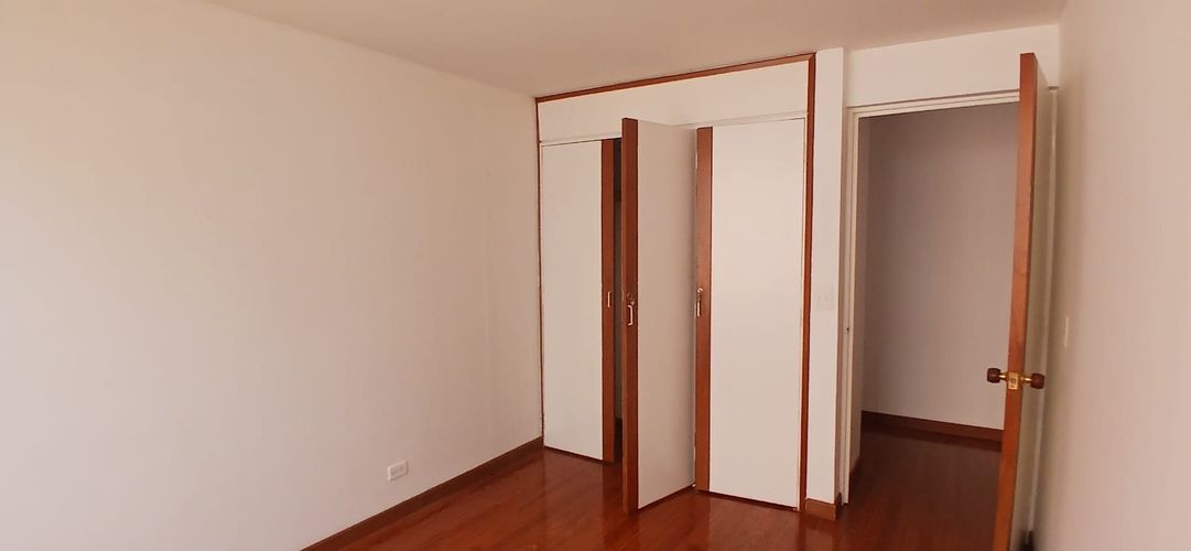 Apartamento de 4 alcobas en venta en Cedritos, Bogotá, 102 m² · foto 11 de 20