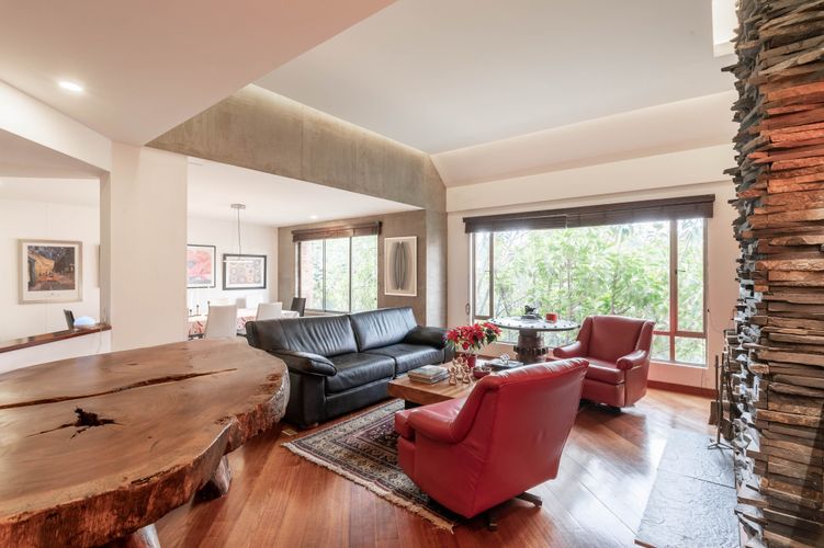Apartamento de 3 alcobas en arriendo en Santa Barbara Occidental, Bogotá, 314 m² · foto 3 de 20