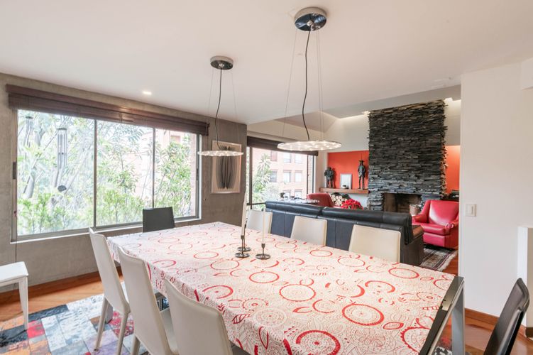 Apartamento de 3 alcobas en arriendo en Santa Barbara Occidental, Bogotá, 314 m² · foto 6 de 20