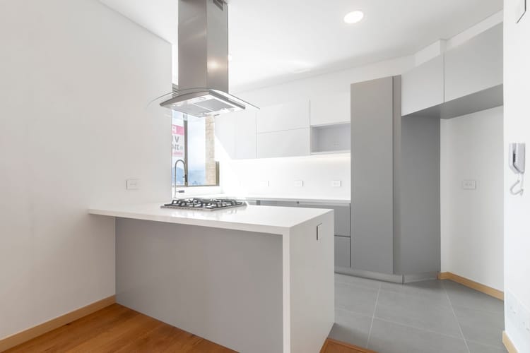 Apartamento de 3 alcobas en venta en Colinas De Suba, Bogotá, 156 m² · foto 2 de 20