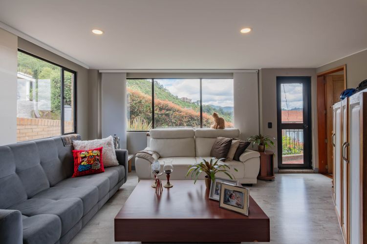 Casa de 4 alcobas en venta en Aposentos, Sopó, 315 m² · foto 9 de 20