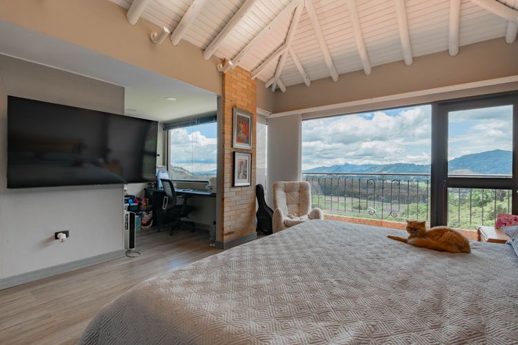 Casa de 4 alcobas en venta en Aposentos, Sopó, 315 m² · foto 19 de 20