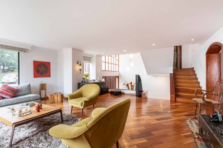 Casa de 4 alcobas en venta en Sotileza, Bogotá, 400 m² · foto 3 de 20
