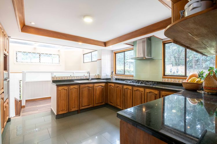 Casa de 4 alcobas en venta en Sotileza, Bogotá, 400 m² · foto 9 de 20