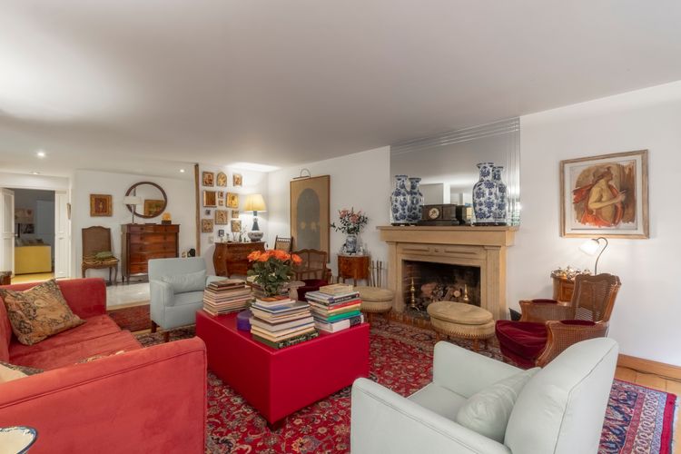Apartamento de 3 alcobas en venta en Los Rosales, Bogotá, 209 m² · foto 5 de 20
