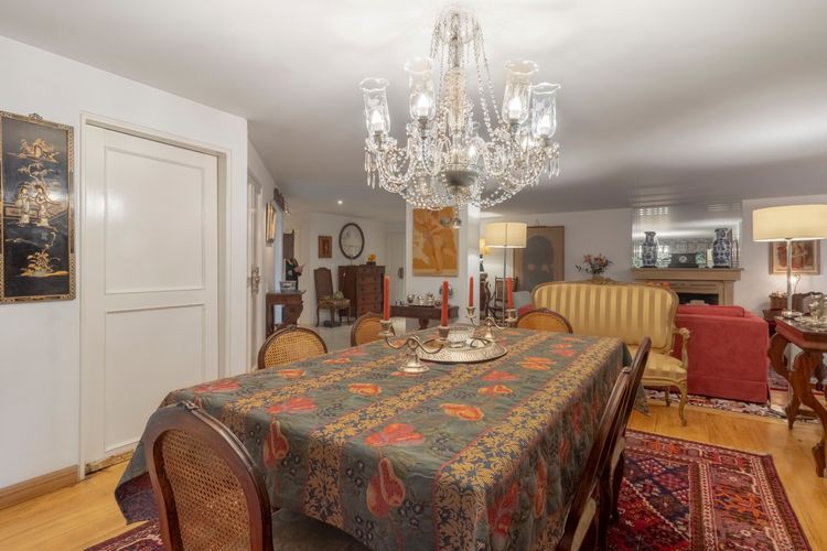 Apartamento de 3 alcobas en venta en Los Rosales, Bogotá, 209 m² · foto 9 de 20