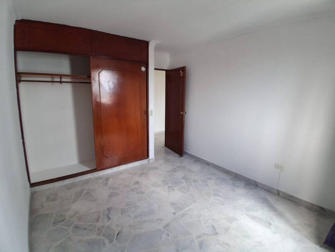 Apartamento de 4 alcobas en venta en La Toma, Neiva, 104 m² · foto 9 de 15