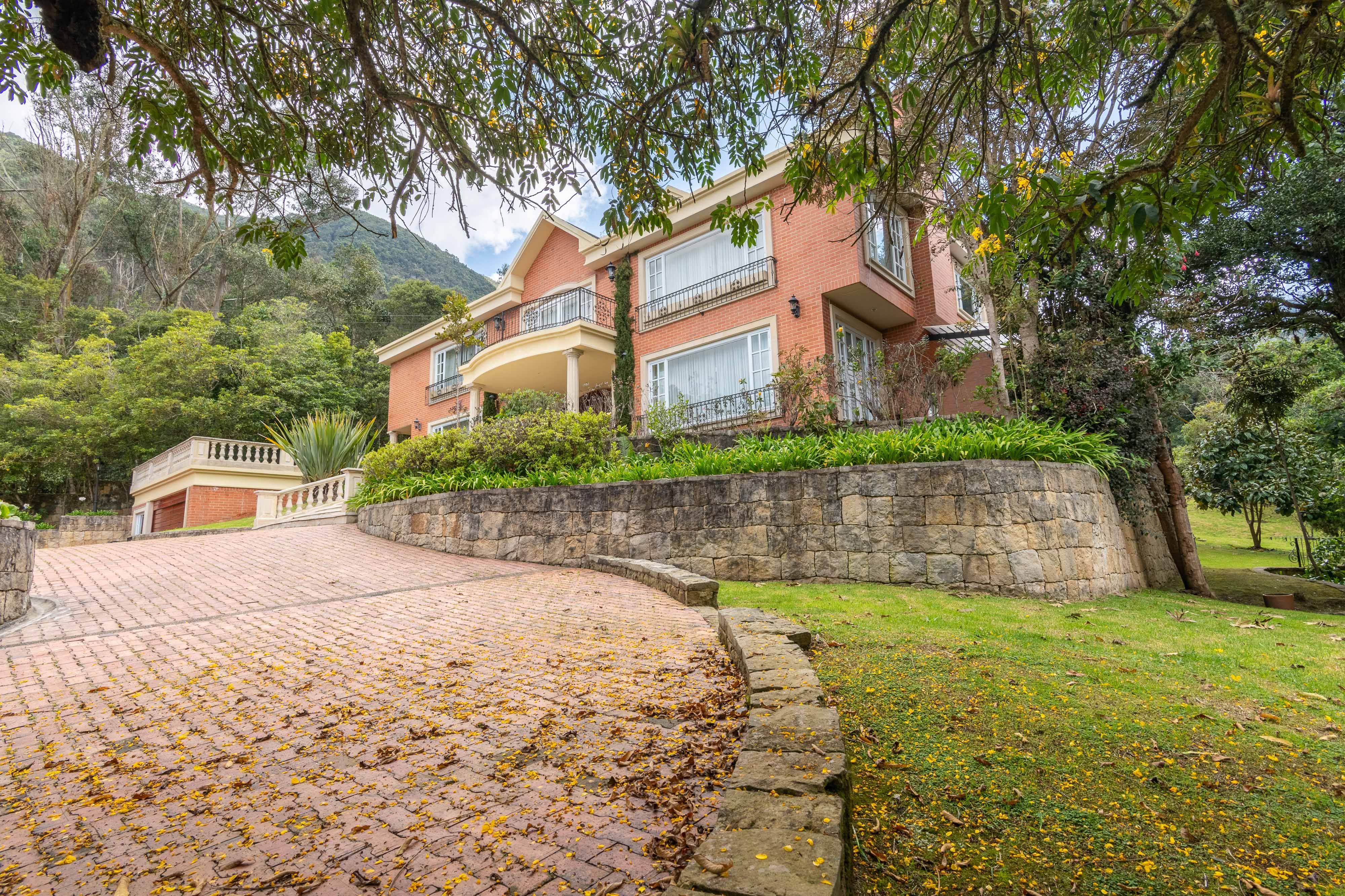 Casa en arriendo en Usaquen, Bogotá · foto 3 de 20
