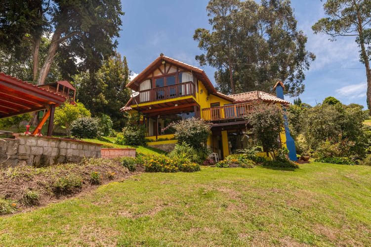 Casa de 3 alcobas en venta en Chuntame, Cajicá, 164 m² · foto 3 de 20