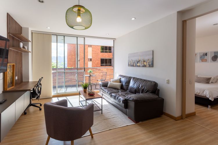 Apartamento de 1 alcoba en arriendo en Los Balsos, Medellín, 67 m² · foto 2 de 20