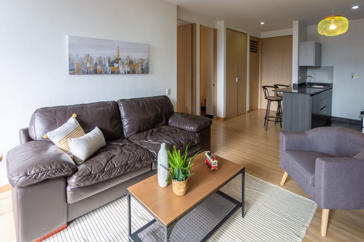 Apartamento de 1 alcoba en arriendo en Los Balsos, Medellín, 67 m² · foto 3 de 20