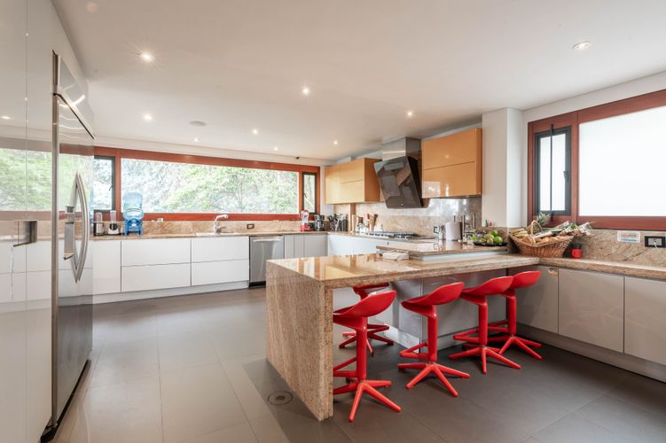 Casa de 6 alcobas en venta en Bosque Medina, Bogotá, 830 m² · foto 9 de 20