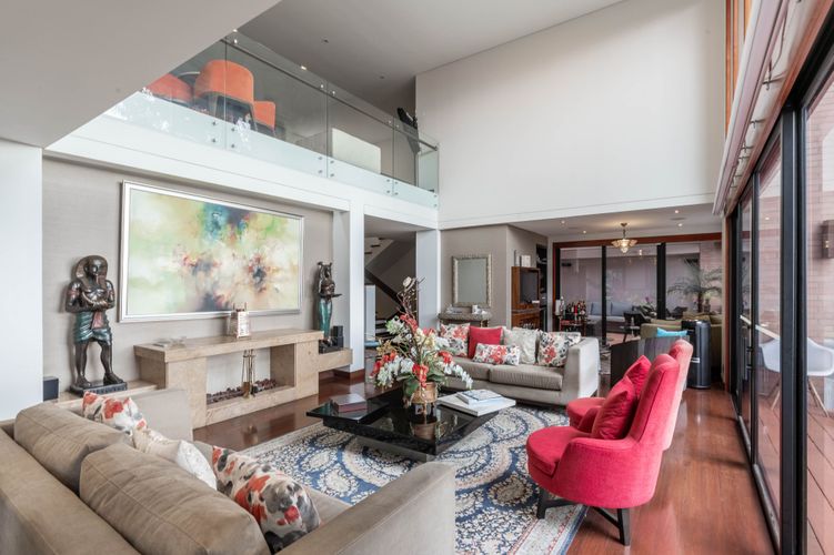Casa de 6 alcobas en venta en Bosque Medina, Bogotá, 830 m² · foto 10 de 20