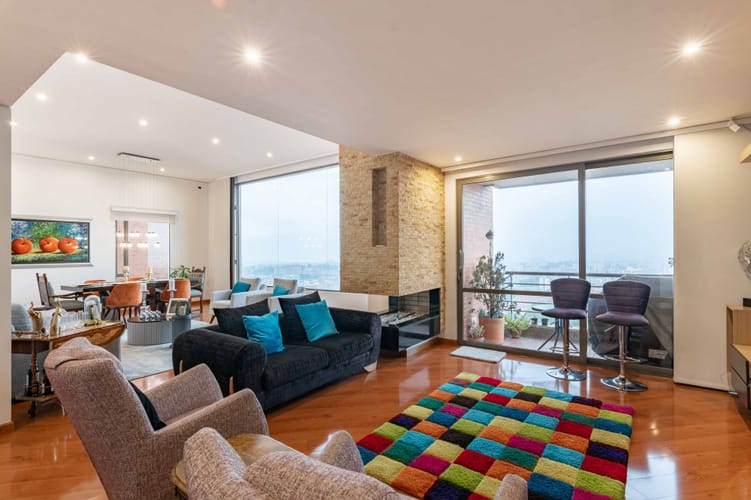 Apartamento de 3 alcobas en venta en Suba Cerros, Bogotá, 204 m² · foto 5 de 20