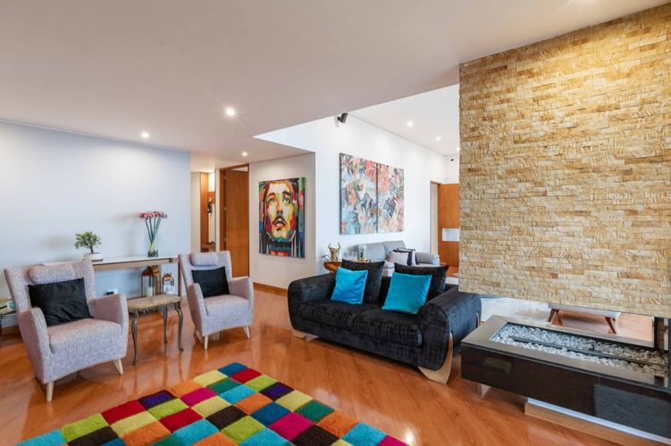 Apartamento de 3 alcobas en venta en Suba Cerros, Bogotá, 204 m² · foto 9 de 20