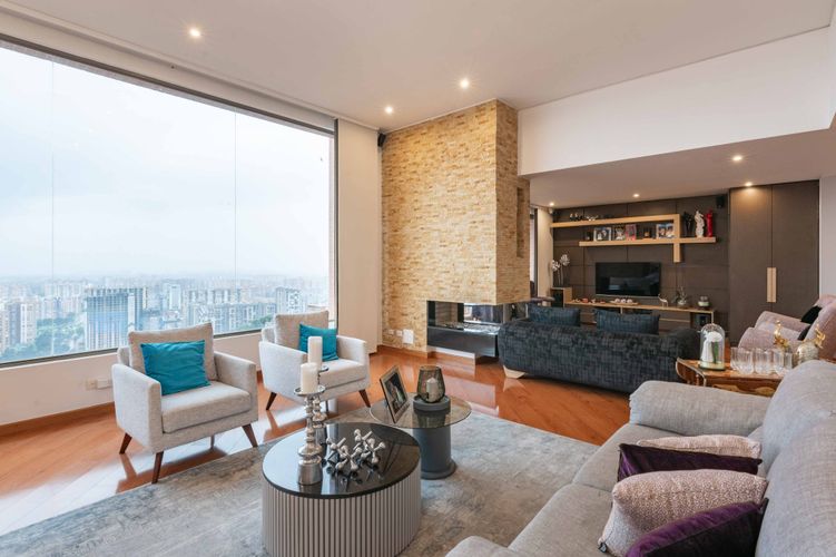 Apartamento de 3 alcobas en venta en Suba Cerros, Bogotá, 204 m² · foto 11 de 20