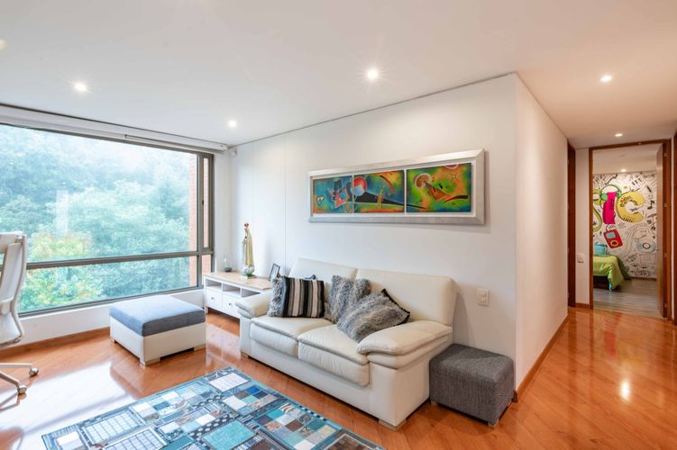 Apartamento de 3 alcobas en venta en Suba Cerros, Bogotá, 204 m² · foto 16 de 20