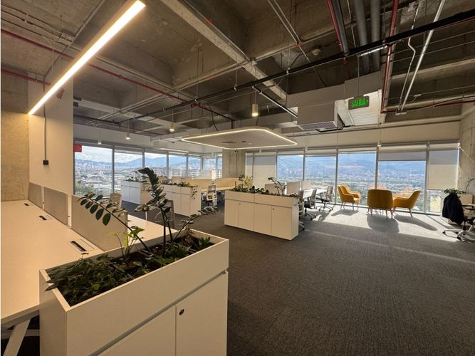 Oficina en arriendo en Villa Carlota, Medellín, 1479 m² · foto 5 de 20