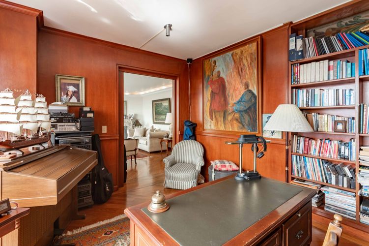 Apartamento de 4 alcobas en venta en Chicó Alto, Bogotá, 288 m² · foto 17 de 20