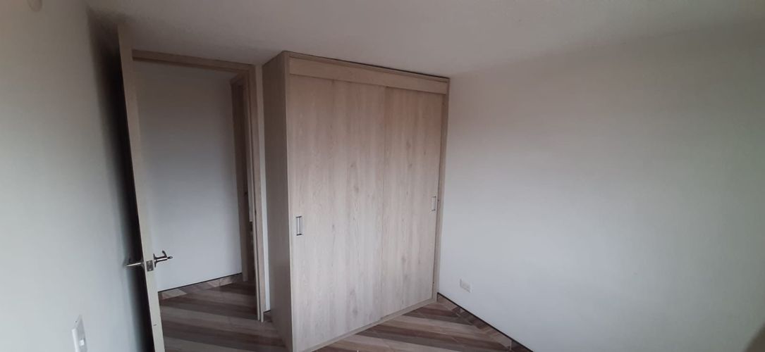 Apartamento de 3 alcobas en venta en La Prosperidad, Madrid, 52 m² · foto 4 de 13
