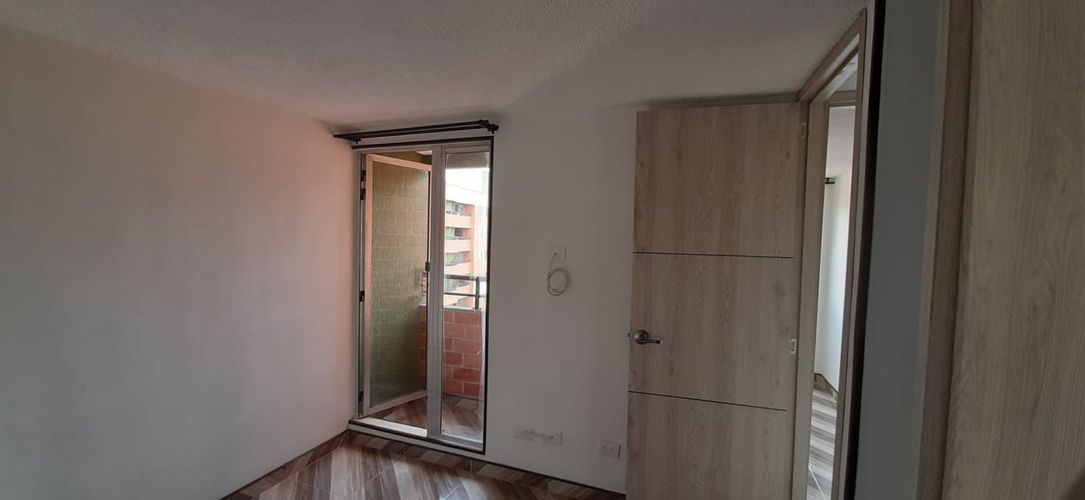 Apartamento de 3 alcobas en venta en La Prosperidad, Madrid, 52 m² · foto 9 de 13