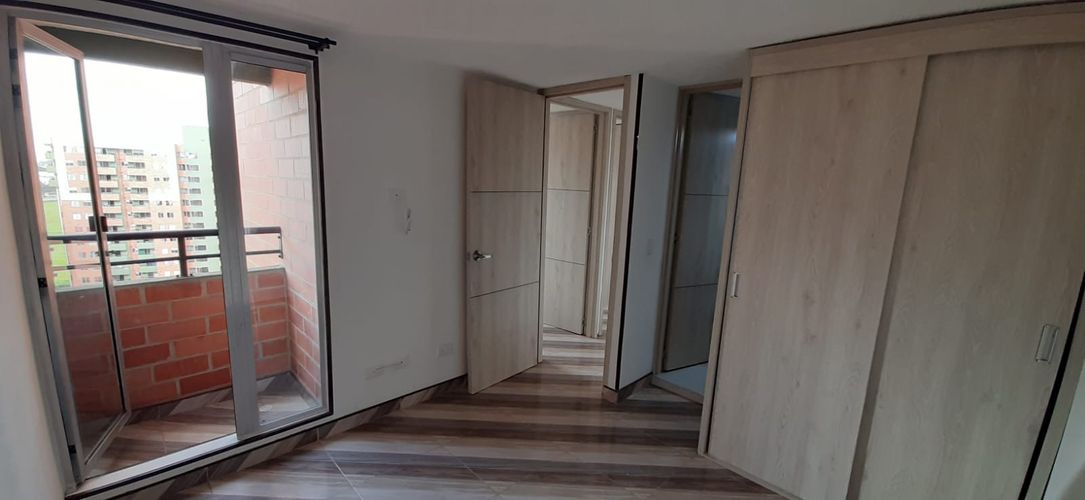 Apartamento de 3 alcobas en venta en La Prosperidad, Madrid, 52 m² · foto 8 de 13