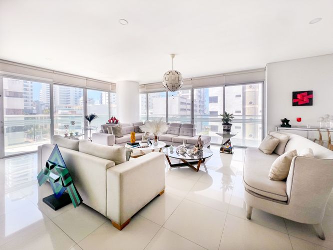 Apartamento de 3 alcobas en venta en Castillogrande, Cartagena, 320 m² · foto 3 de 20