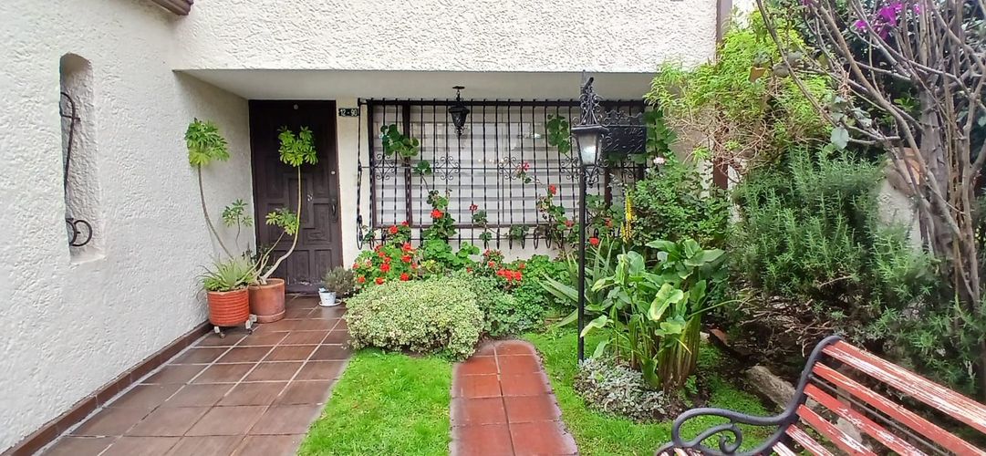 Casa de 4 alcobas en venta en Cedritos, Bogotá, 140 m² · foto 2 de 20