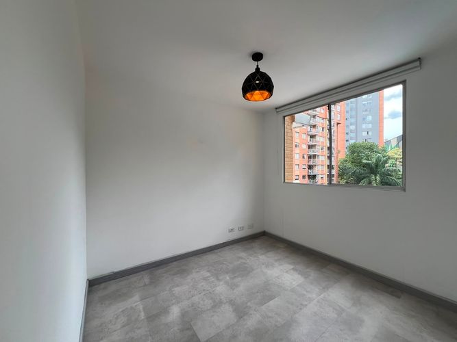 Apartamento de 3 alcobas en arriendo en El Poblado, Medellín, 97 m² · foto 6 de 17