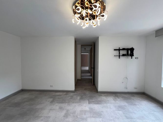 Apartamento de 3 alcobas en arriendo en El Poblado, Medellín, 97 m² · foto 11 de 17